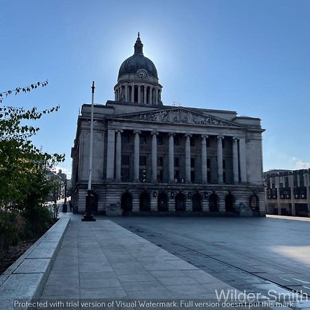 Central Nottingham Gem - Luxurious 2-Bed Apartment Eksteriør bilde