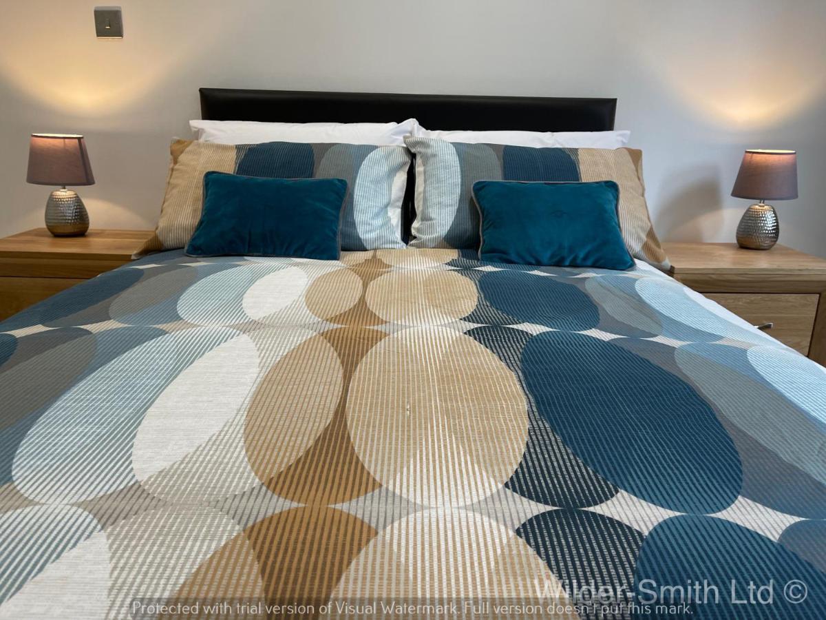 Central Nottingham Gem - Luxurious 2-Bed Apartment Eksteriør bilde